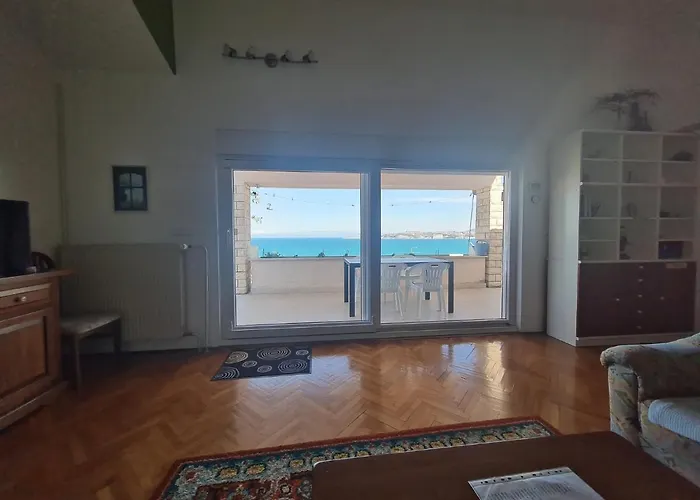 Seaview Marta