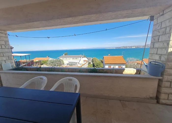 Seaview Marta