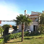 Apartamento Seaview Marta *